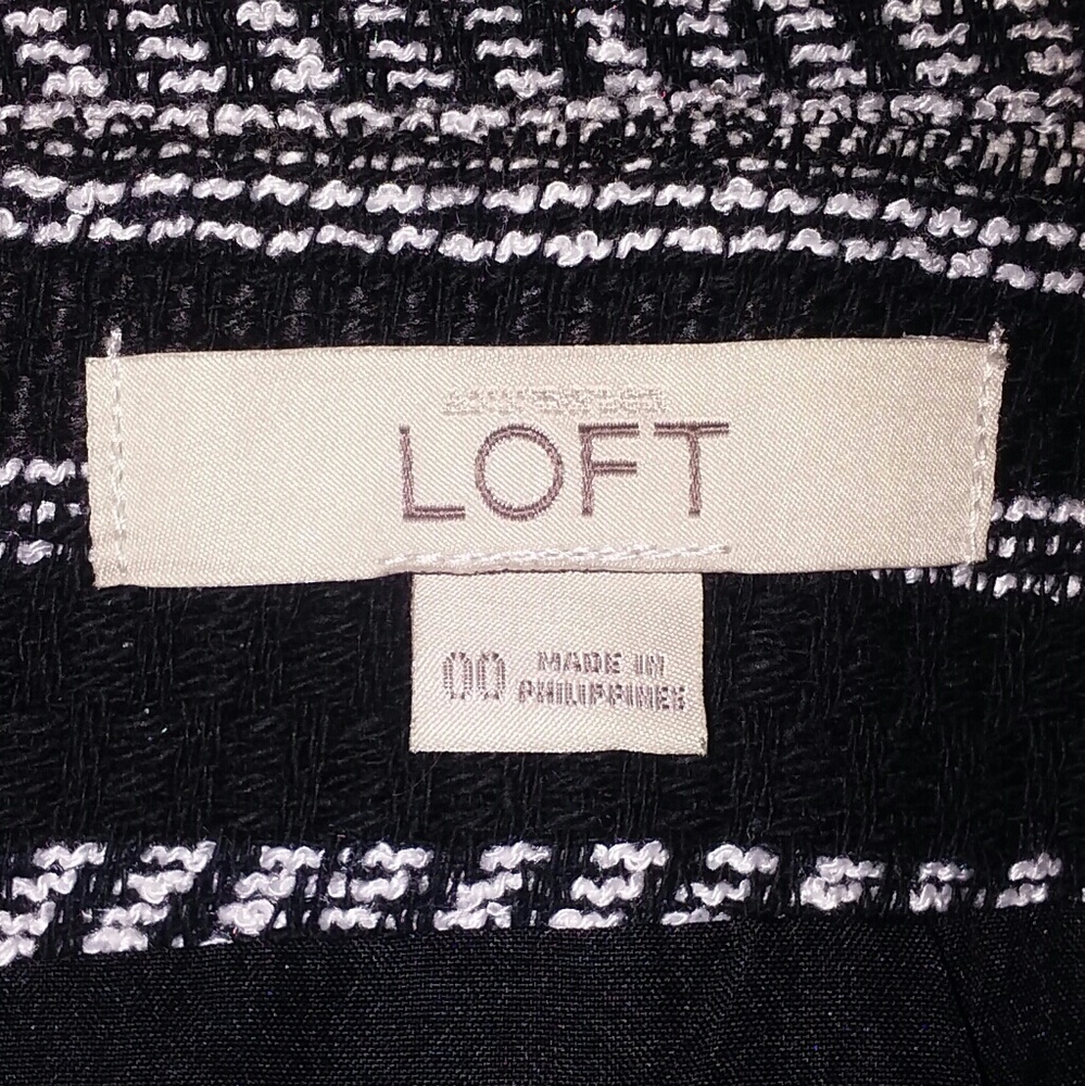 Ann Taylor Loft skirt - Picture 5 of 7